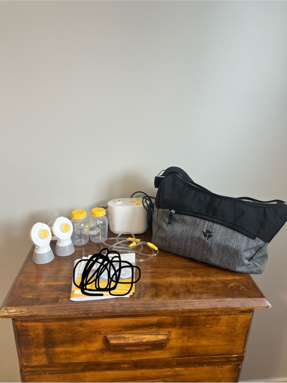 Medela Electric Breast Pump Kit in Black and Gray with Yellow Accents